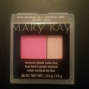 Mary Kay Mineral Cheek Color Duo -ripe watermelon-